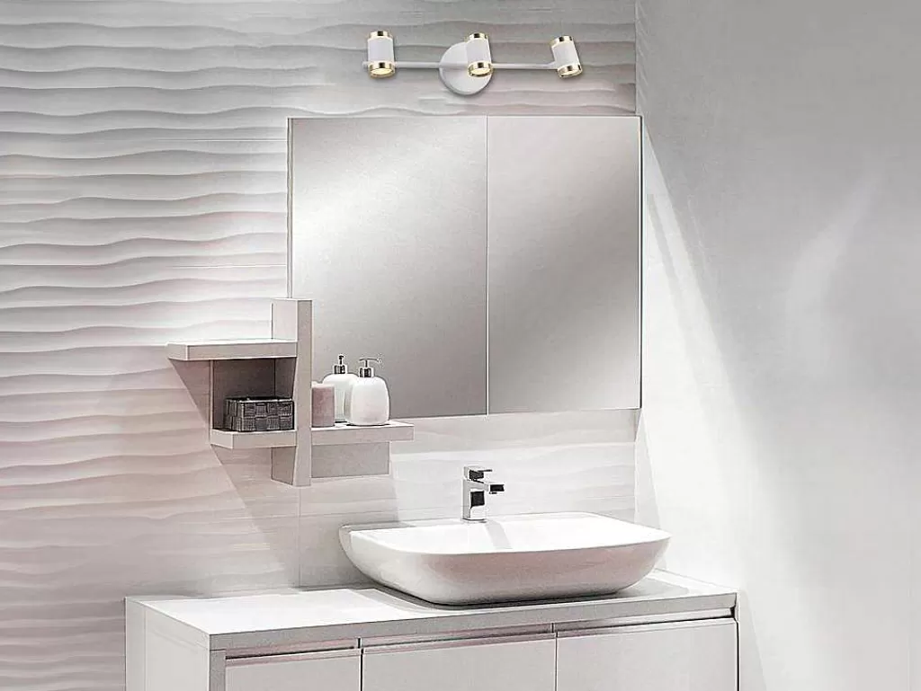 aplique_de_casa_de_banho_com_leds_aluminio_3_focos_l45_cm_branco_e_dourado__ashford_2.webp Candeeiro De Parede*OZAIA Aplique De Casa De Banho Com Leds Aluminio, 3 Focos, L45 Cm Branco E Dourado - Ashford