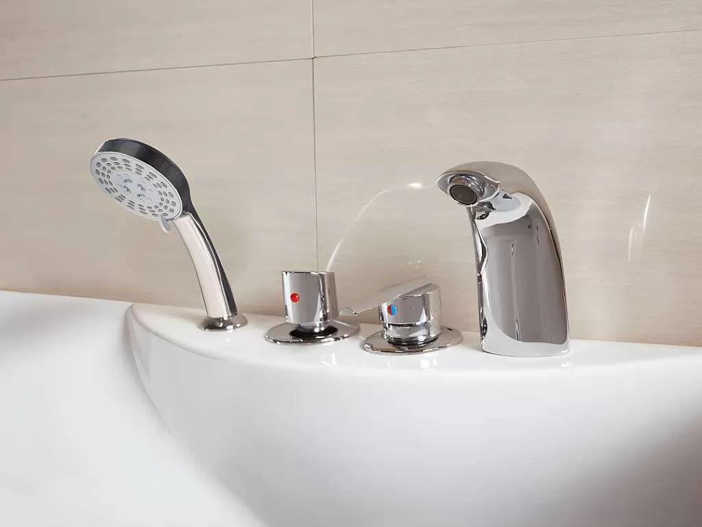 Banheira De Hidromassagem*Shower & Design Banheira De Hidromassagem Gavino - 1 Lugar - C140 - 75*150*A59 Cm - Canto Esquerdo