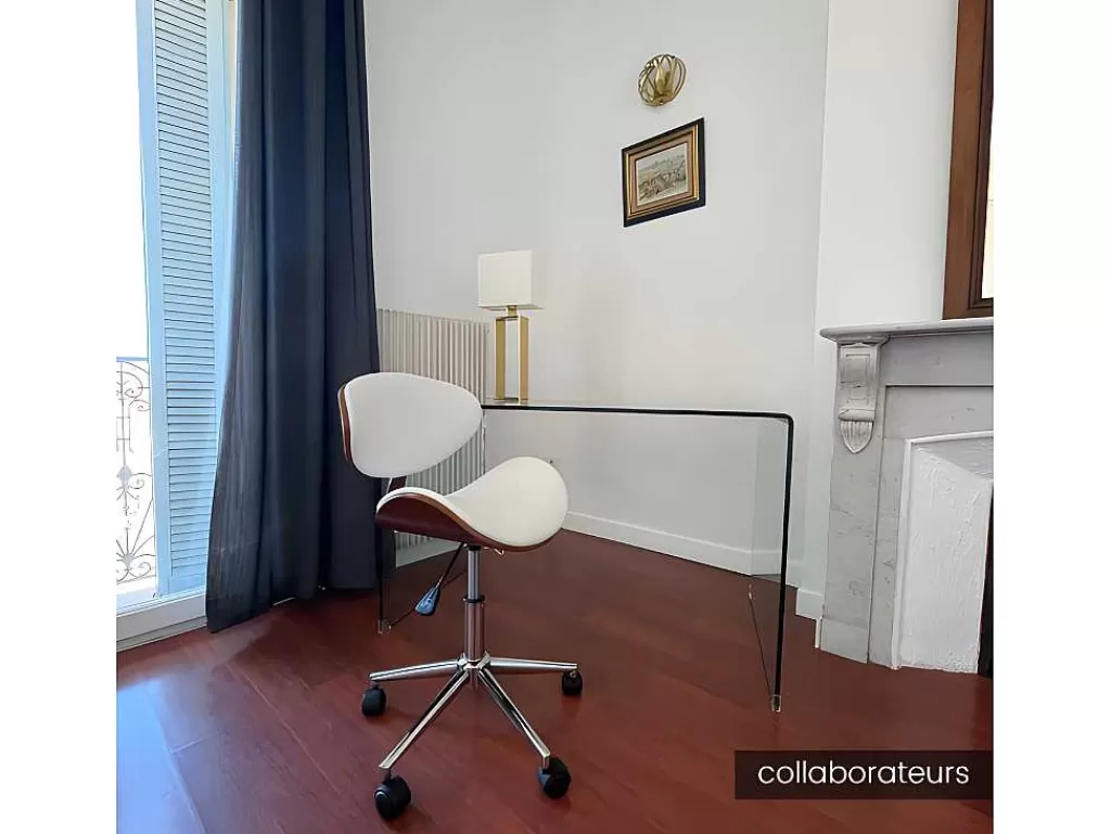 Cadeira De Escritório*Vente-unique Cadeira De Secretária De Altura Ajustavel Em Pele Sintética Branco E Castanho Noz - Montenegro