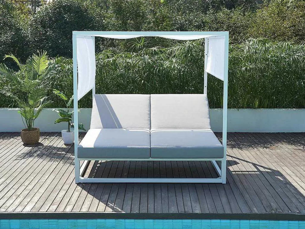 cama_de_jardim_com_dossel_aluminio_branco_e_cinza__livadis_de_mylia_1.webp Espreguiçadeira*MYLIA Cama De Jardim Com Dossel Aluminio Branco E Cinza - Livadis De